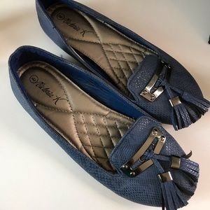 Women Flats/loafers